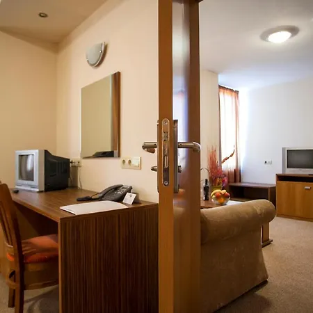 Hotel Intelcoop 2*