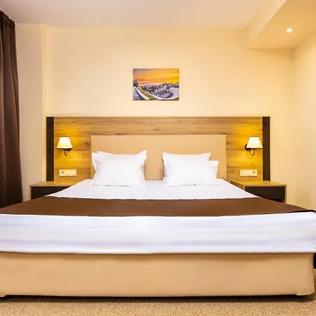 Intelcoop Hotel 2*