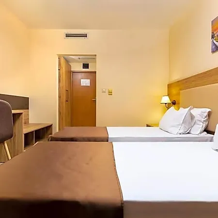 Intelcoop Hotel 2*