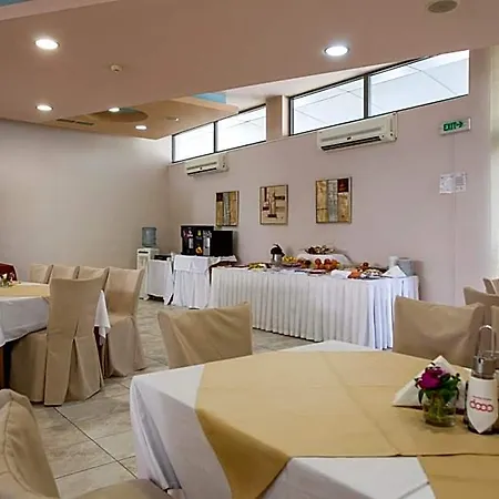 Hotel Intelcoop 2*