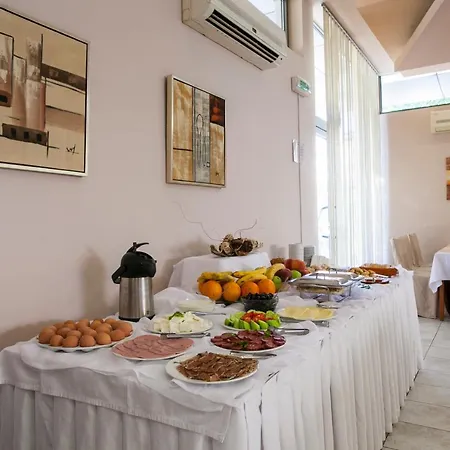 Hotell Intelcoop 2*