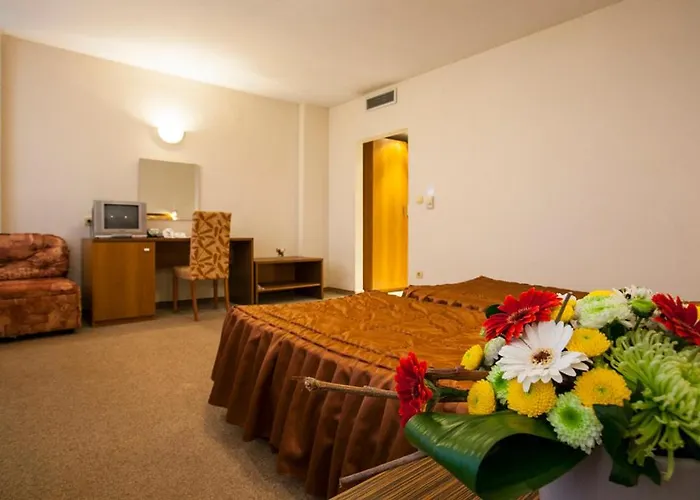 Intelcoop Szálloda 2*