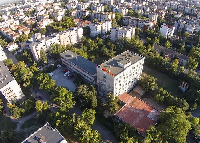 Intelcoop Szálloda 2*