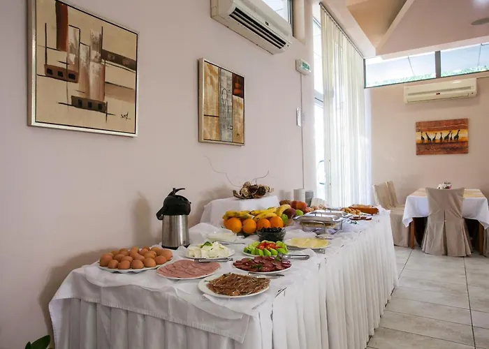 Szálloda Intelcoop 2*